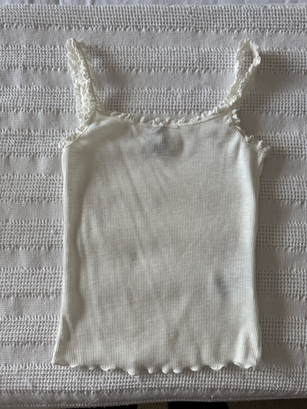 H&M White Ruffle Trim Tank Top